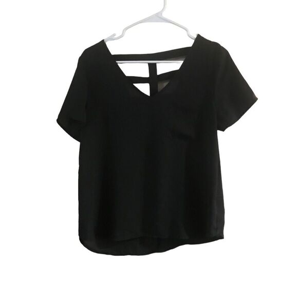 Lily White Black Short Sleeve Blouse Size Medium - Picture 6 of 7